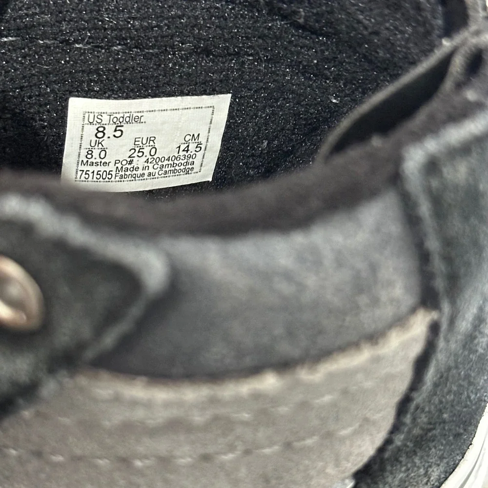 Vans Sk8-Hi Zip MTE Toddler 8.5 Black Grey Cold Weather Suede High Top‎